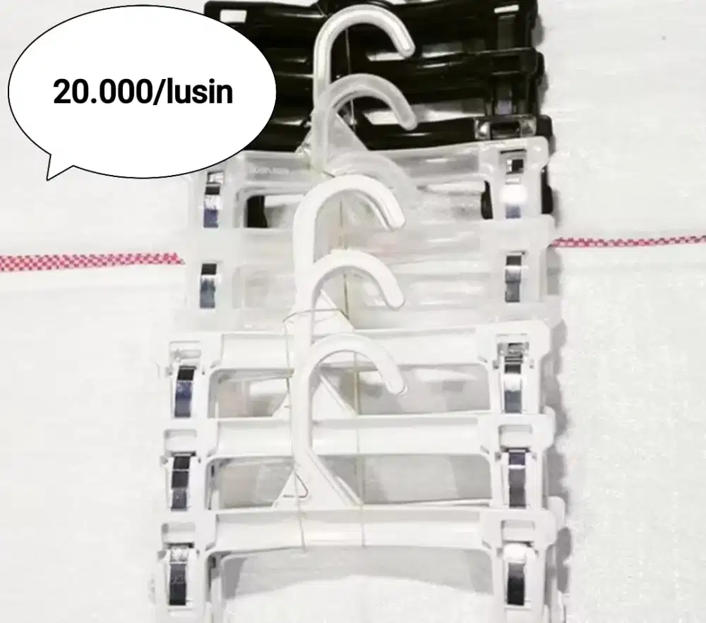 Hanger gantungan baju celana