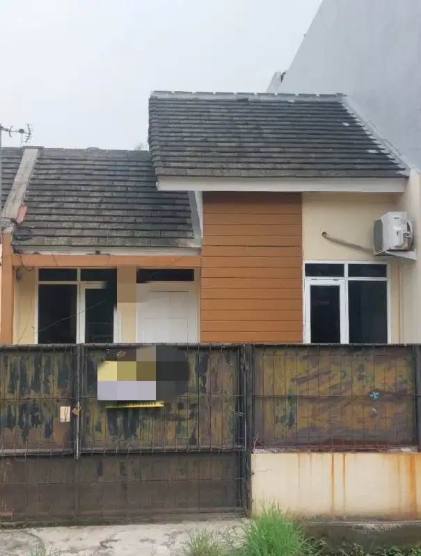 Rumah murah luas lokasi depan di Dasana Indah dijual cepat