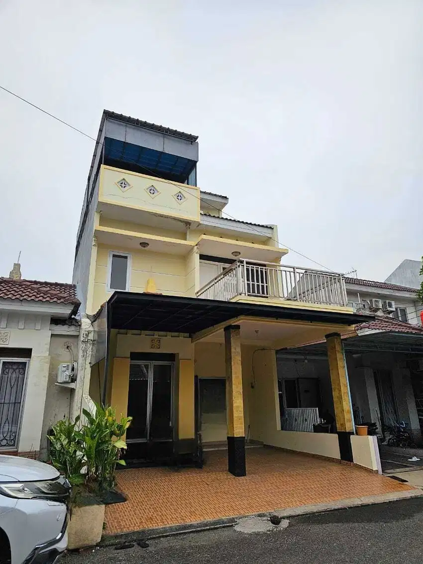 Dijual Rumah 2.5 lantai di cluster Harmoni Harapan Indah Bekasi