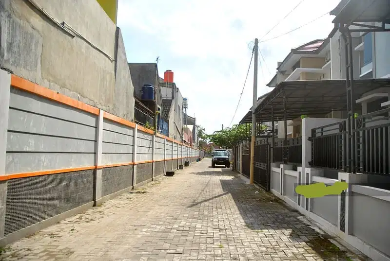 dijual rumah mewah  murah di jalan godean km 4