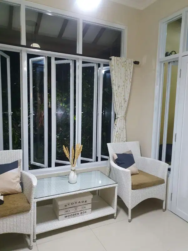 Dijual cepat rumah di Griya Loka BSD dekat pasar modern & sekolah