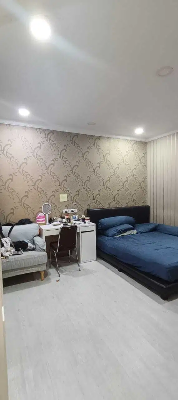 Jual rumah taman surya 3