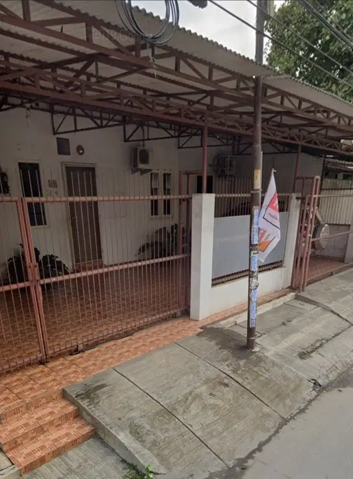 Dijual rumah luas pinggir jalan bisa untuk usaha di Harapan Indah