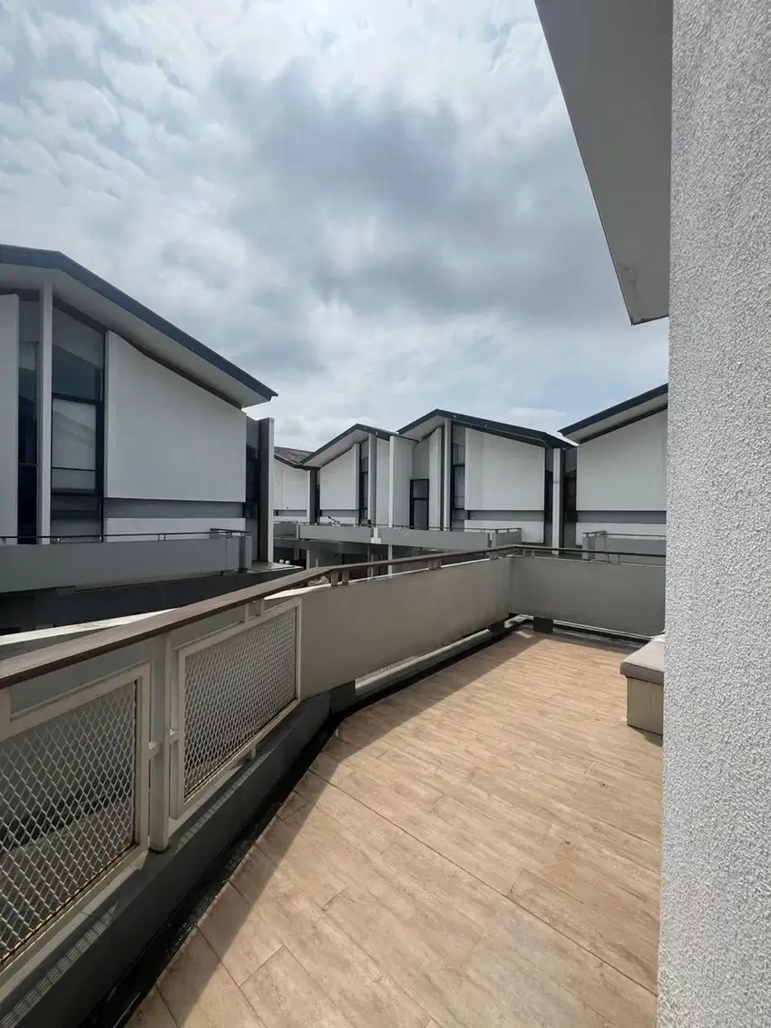 RUMAH DIJUAL DI TANGERANG CLUSTER HUMMINGBIRD HOUSE BUARAN SERPONG