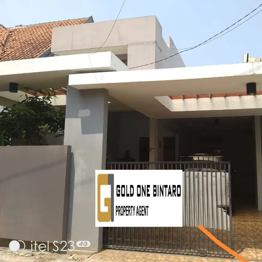 Rumah di Komplek Deplu Pondok aren Tangerang Selatan