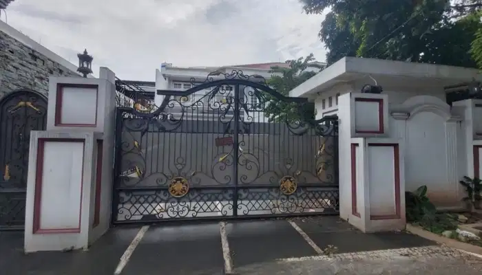 DIJUAL RUMAH MEWAH MURAH KAV POLRI JAGAKARSA