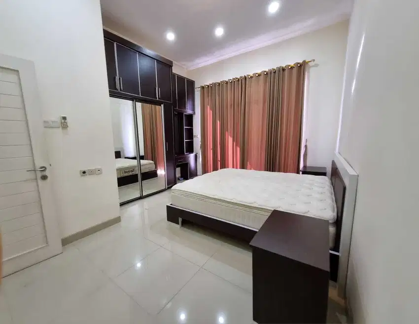 Sewa rumah layar permai