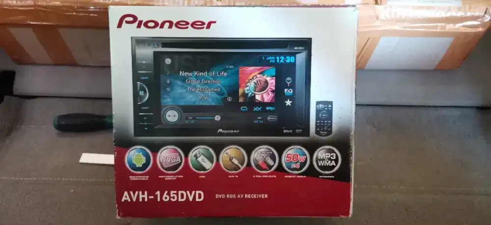 Double din Pioneer AVH165  dvd