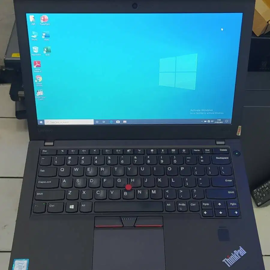 Laptop Lenovo Thinkpad X270 Core i5 GEN 7 RAM 16/256GB D-AK