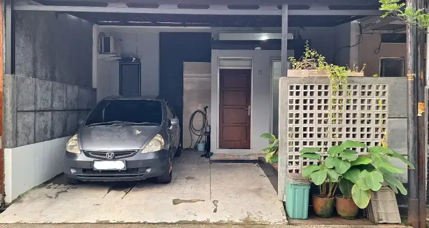 Dijual Rumah SIAP HUNI 10 menit ke Summarecon Bandung.Cash/Over Kredit