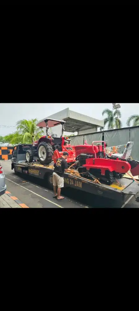 traktor unk pertanian dan perkebunan