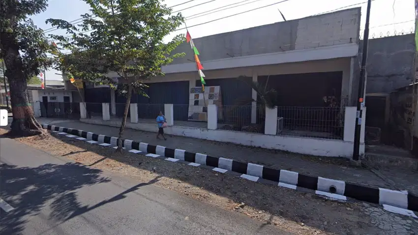 Dijual Gedung Jl Utama Temanggung