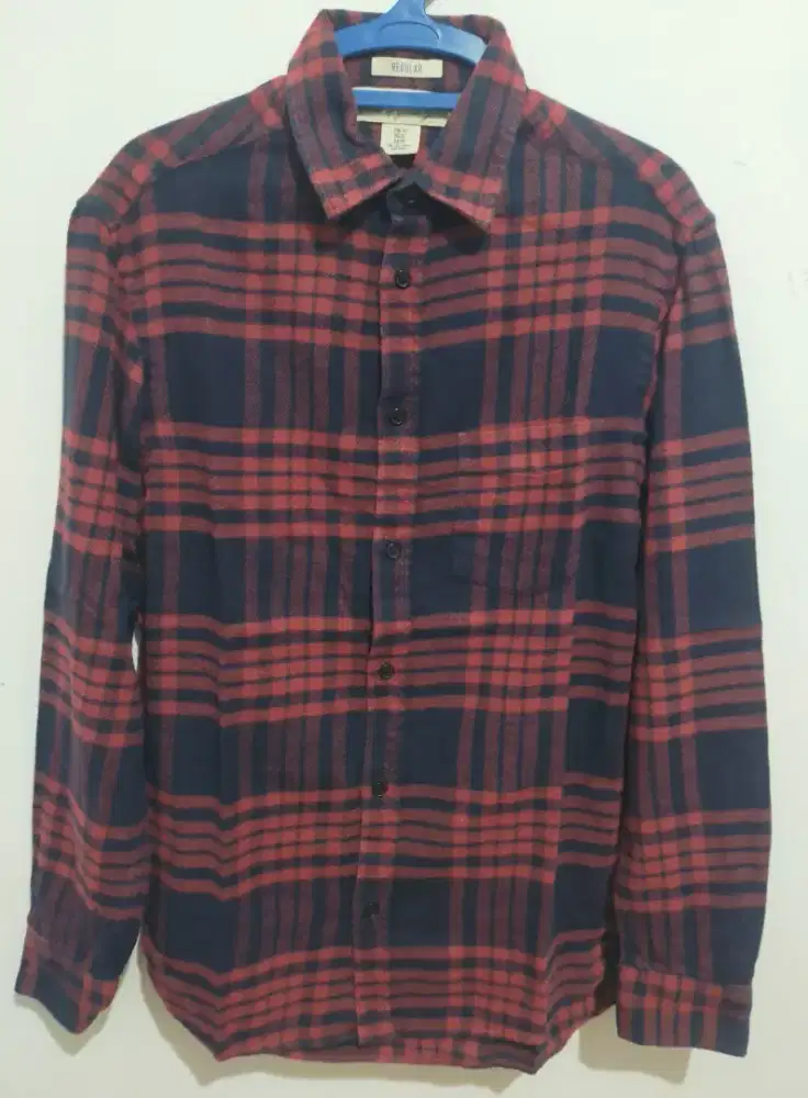 Kemeja flanel H&M size XS