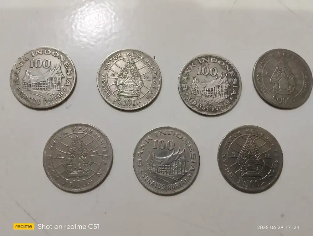 Uang Koin 100 Perak Wayang (50K/Keping)