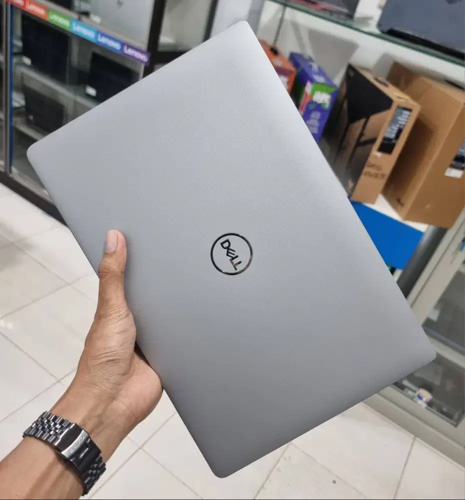 DELL LATITUDE 5320 – CORE i7 GEN 11 | RAM 32GB | PERFORMA EKSTREM