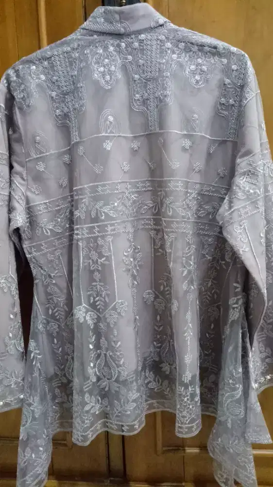 Kebaya bagus untuk pesta