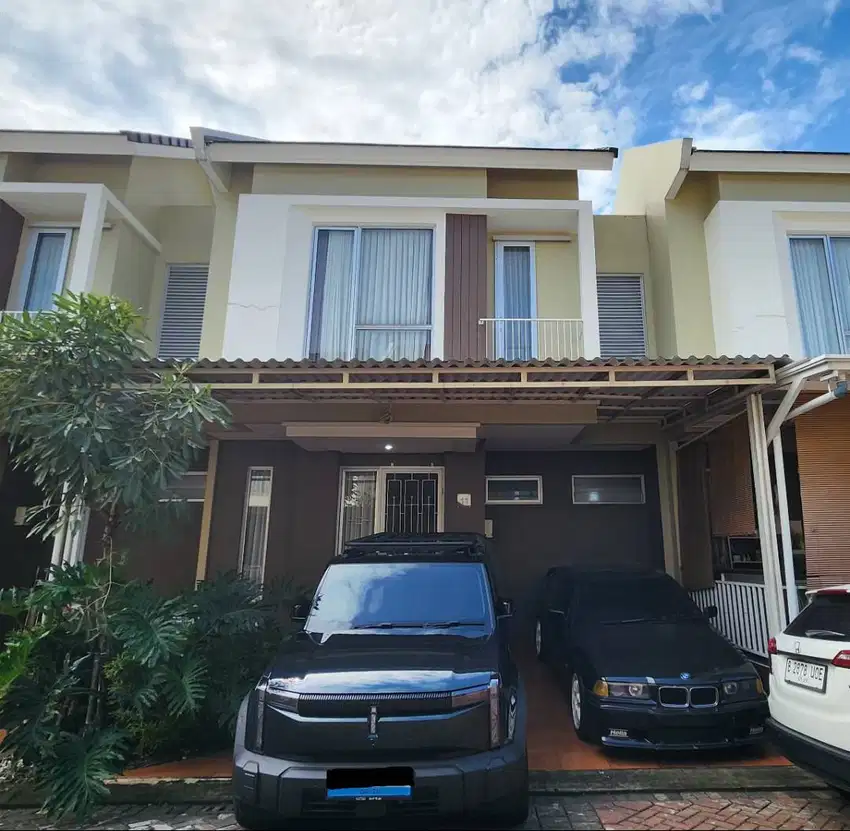 DIJUAL CEPAT RUMAH SIAP HUNI 2 LANTAI CLUSTER MALIBU VILLAGE