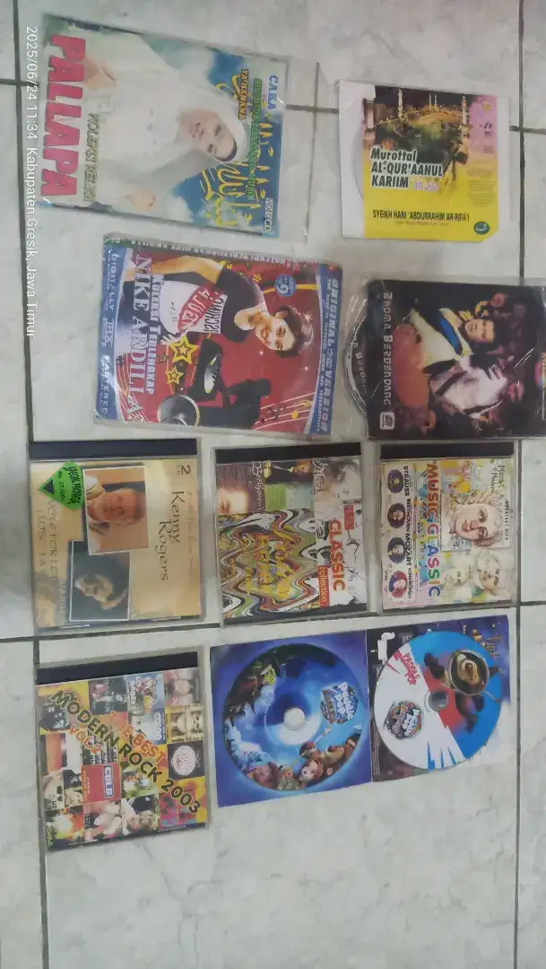 CD original film dan lagu