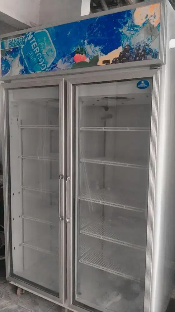 SHOWCASE 2 PINTU MERK SANDEN INTERCOOL