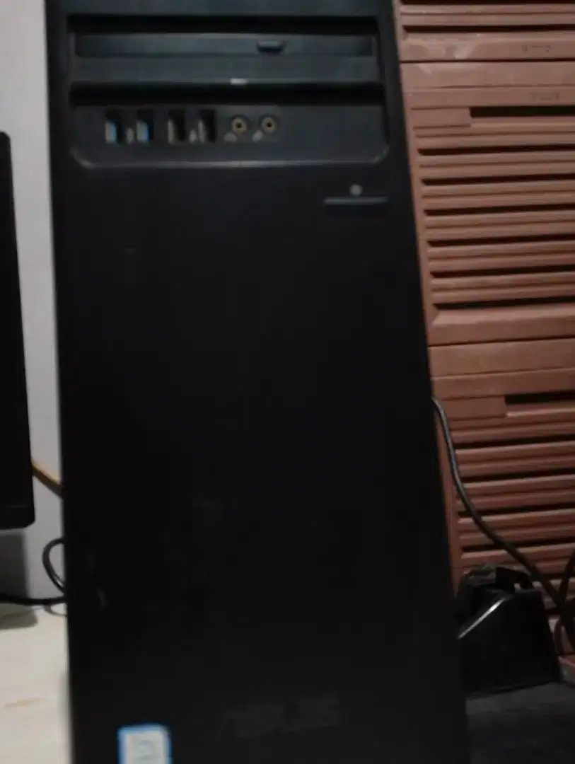 Pc asus pro D340mc cpu i3-8100 ssd m2 nvme 512gb hdd 1tb ram ddr4 16gb