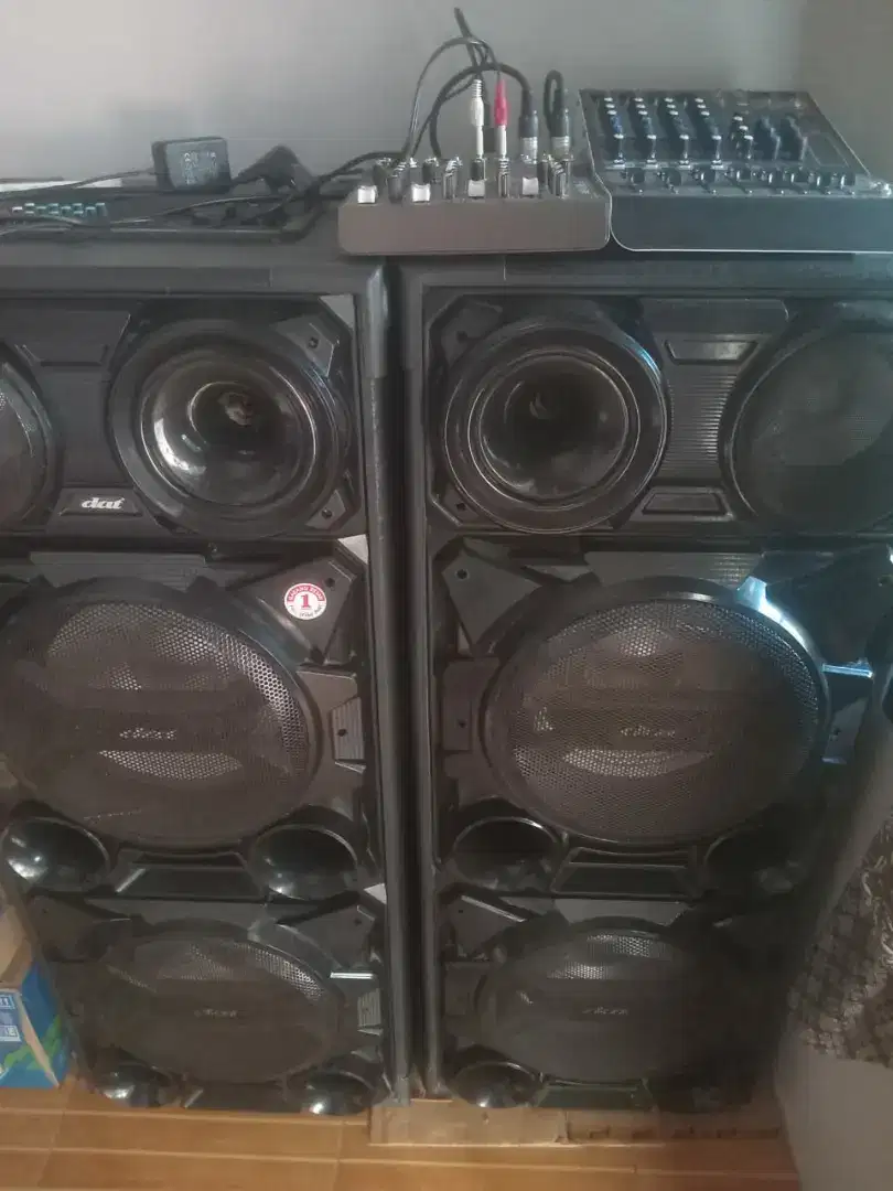 Speker dat transformer 12 imci