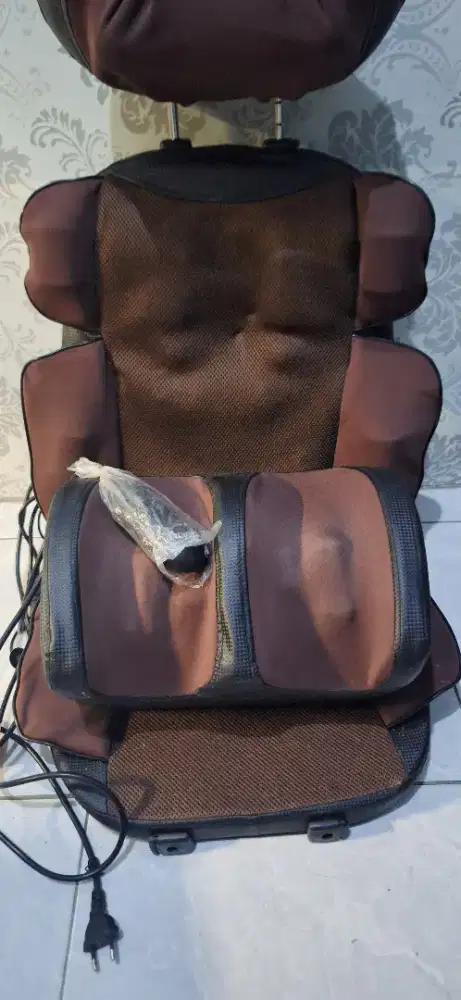 Kursi pijat shiatsu portabel Benbo