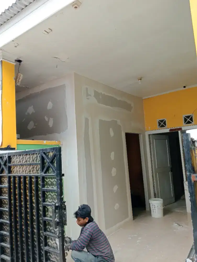 Perbaikan plafon dan atap .PVC .Lis molding