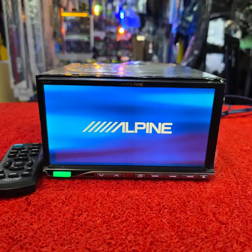 Head Unit ALPINE ICS-X8 Bluetooth USB CD Aux Radio FM AM
