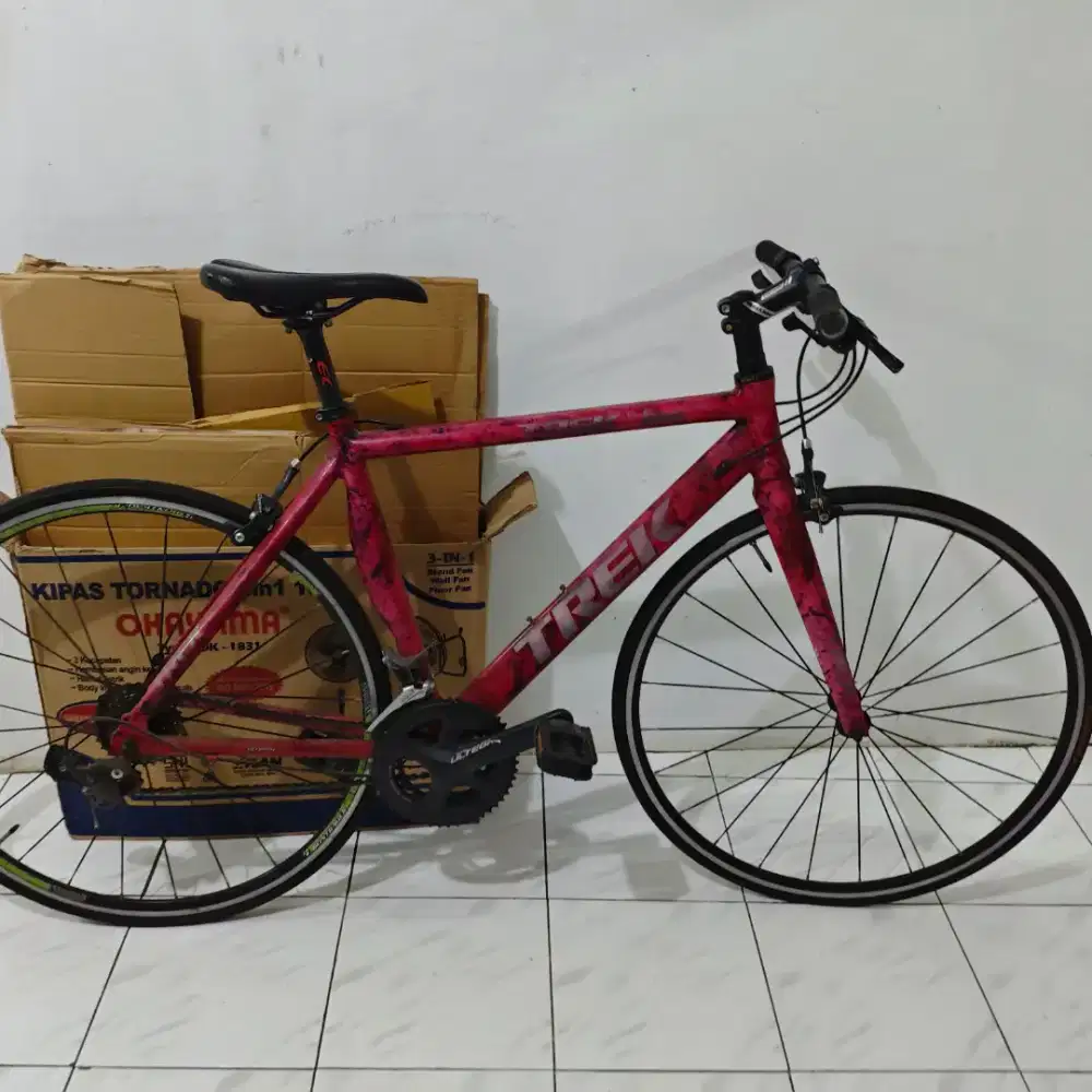 Sepeda Hybrid Urata 5725