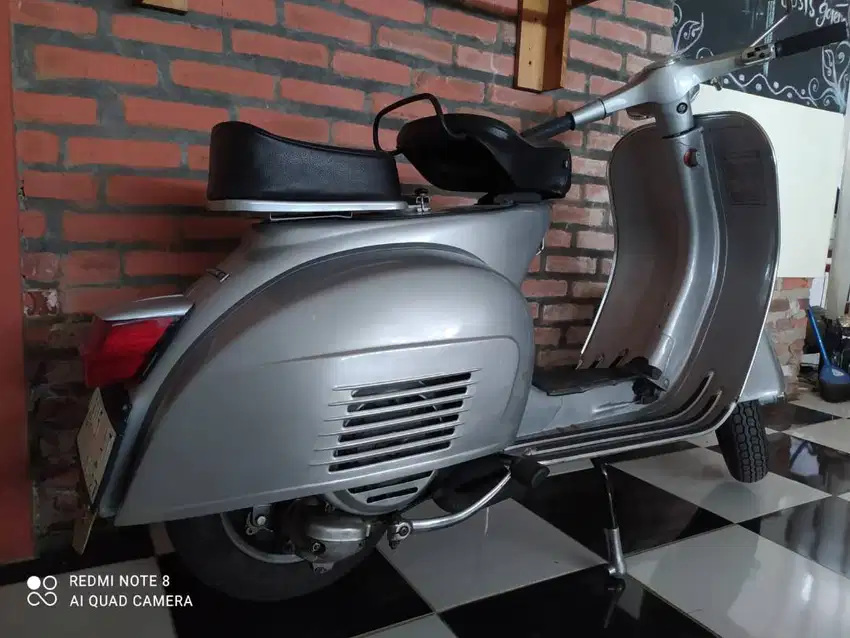 Dijual Vespa Sprint 76