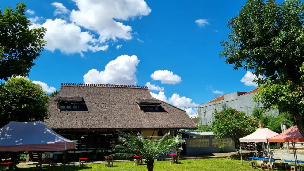 FOR SALE RUMAH KEBUN LUAS COCOK BUAT USAHA CAFE n WEDDING VENUE