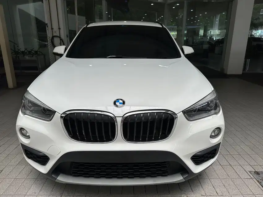BMW X1 SDrive 1.8 Xline 2021 Km 21 ribu Kondisi Super Istimewa Sangat