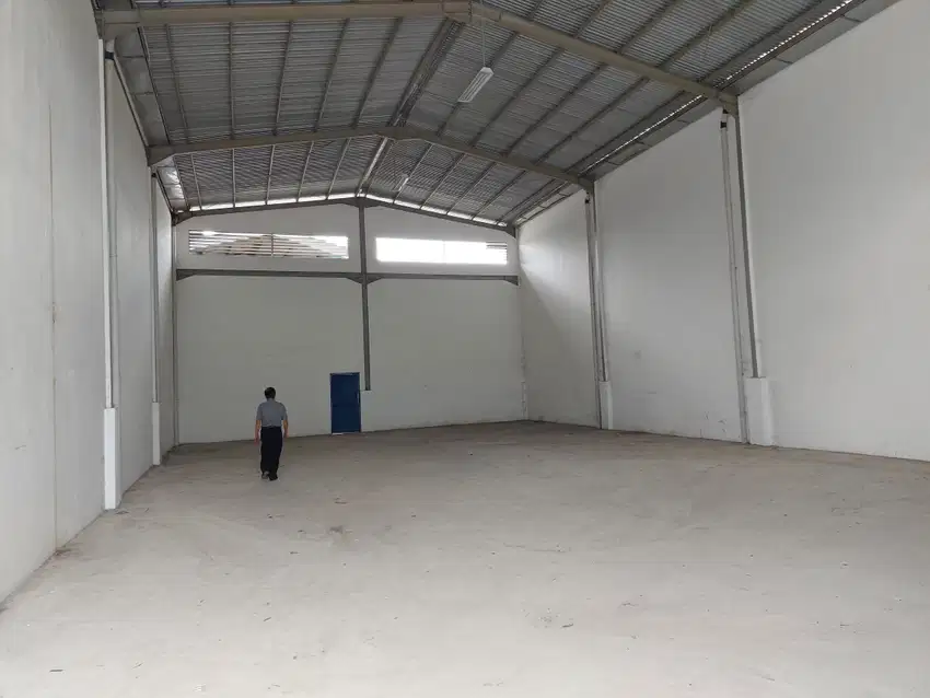 Gudang bagus di daerah bantar gebang Bekasi 12x24m