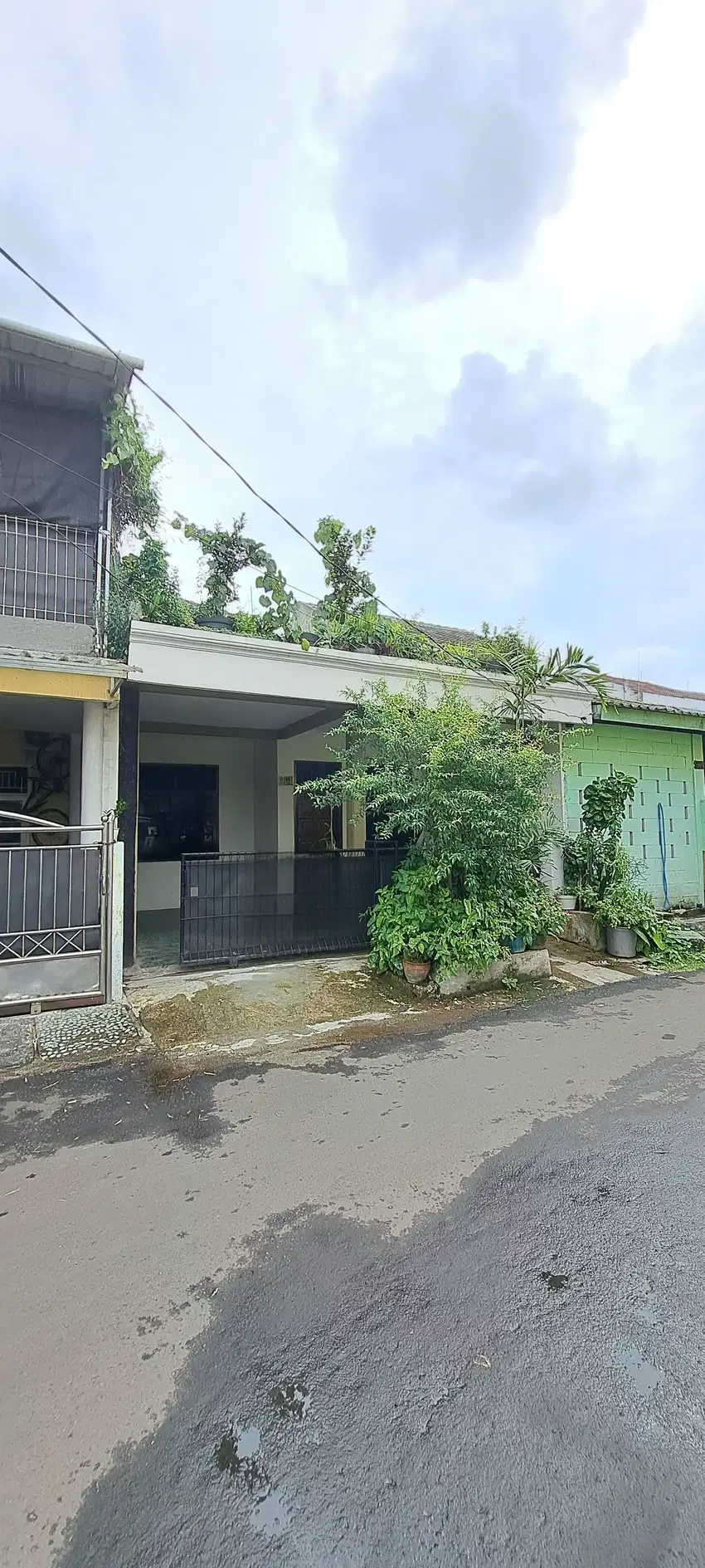 Jual Rumah Asri Nyaman Strategis di Indraprasta - Bogor