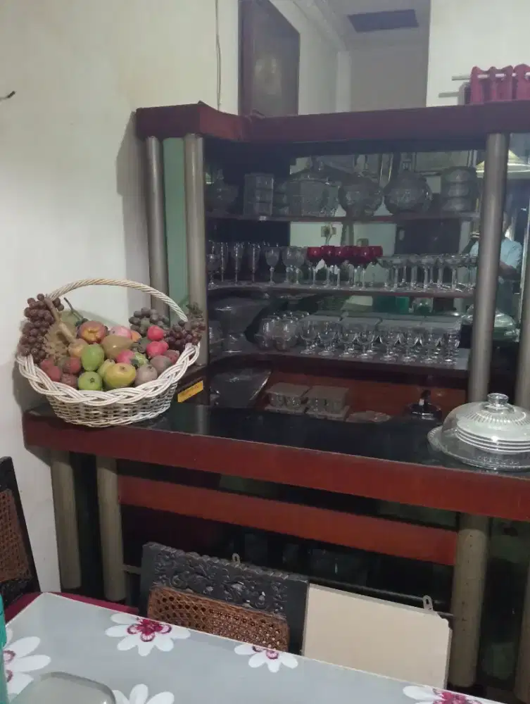 Minibar mewah, siapa cepat dapat
