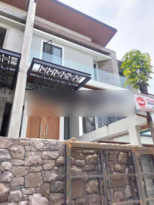 Rumah Citraland Cluster Taman Puspa Raya Bangunan 3 Lantai