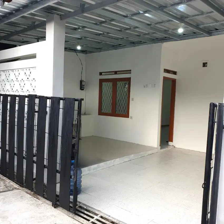 Rumah Baru Murah Renovasi Komplek Riung Cisaranten Kidul Kota Bandung