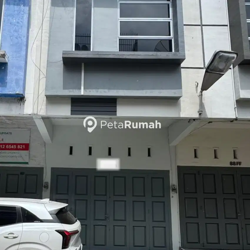 DIJUAL TOWNHOUSE KOMPLEK ADAM MALIK TOWNHOUSE (RONNY)