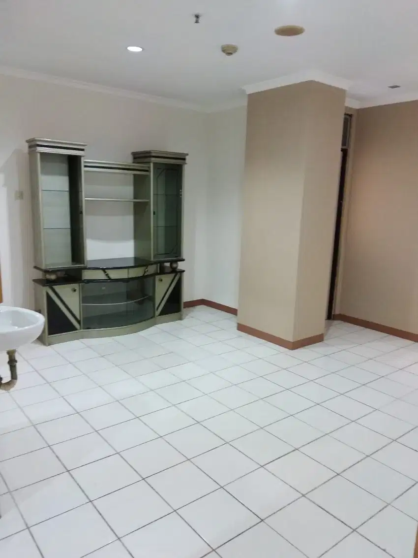 JUAL CEPAT! Apt. Metro Sunter 2BR Sudah Renovasi, Nego Sampai Deal