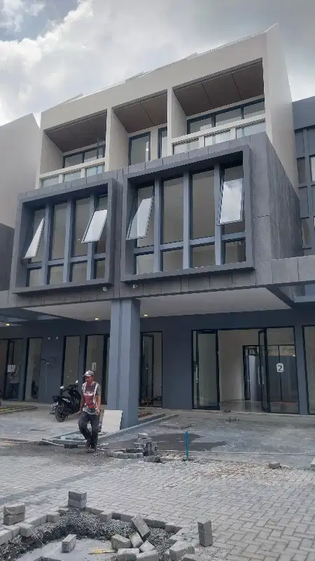 Di Jual Rumah Kantor Siap Huni Free PPN Samping Zora
