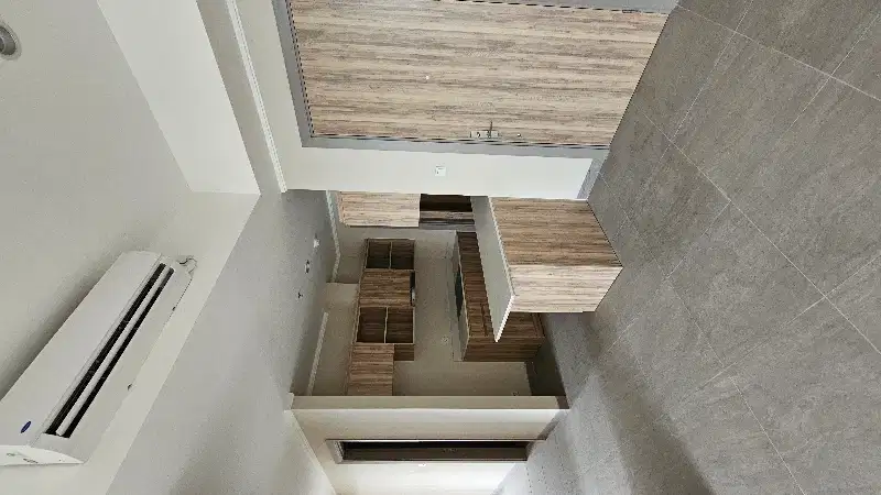 Disewakan Apartemen Menara Jakarta 3br Condo Unfurnish