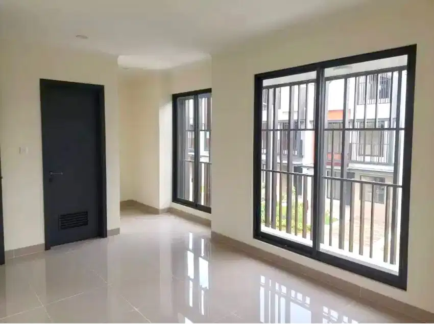 DI JUAL RUMAH LEONORA SYMPHONIA, GADING SERPONG