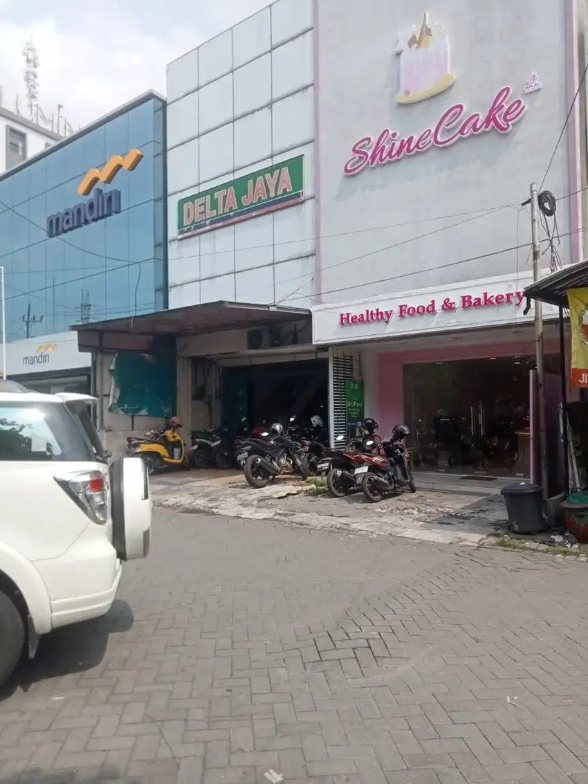 Disewakan Ruko 3 Lantai Pondok Mutiara Sidoarjo, Nol Jalan Pahlawan