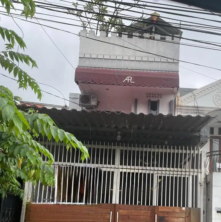 Dijual Rumah Hook lokasi strategis di Rawamangun