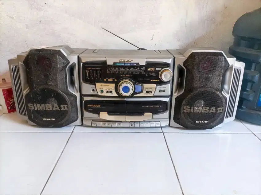 Compo Sharp Audio Tape Player