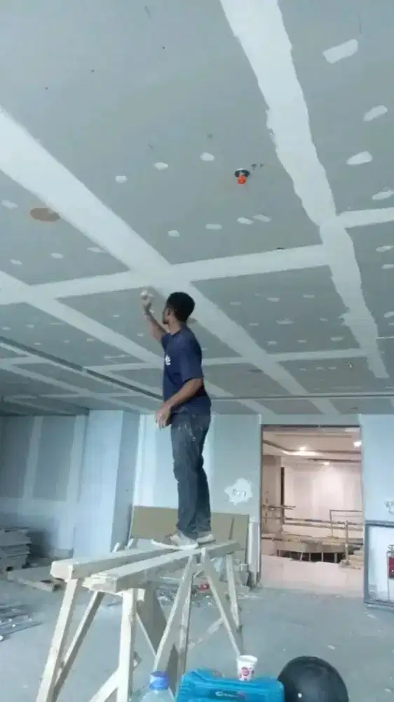 Pasang plafon gipsum .partisi.kanopi.lis molding