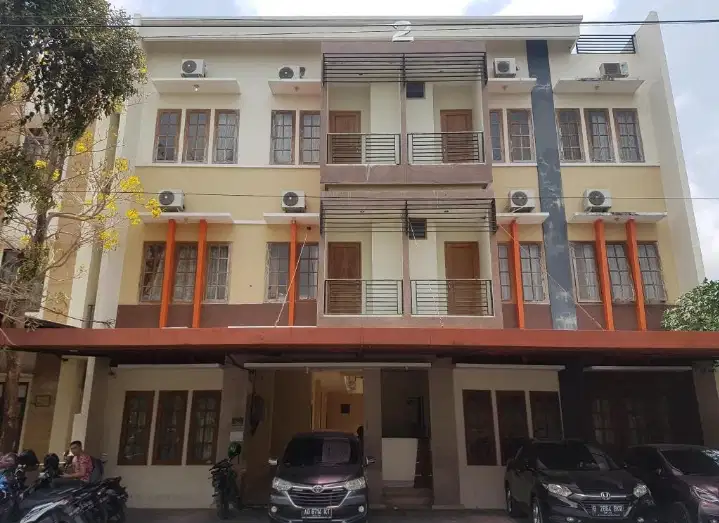 Kost eksklusif fully furnished Duksina 2 By SHM