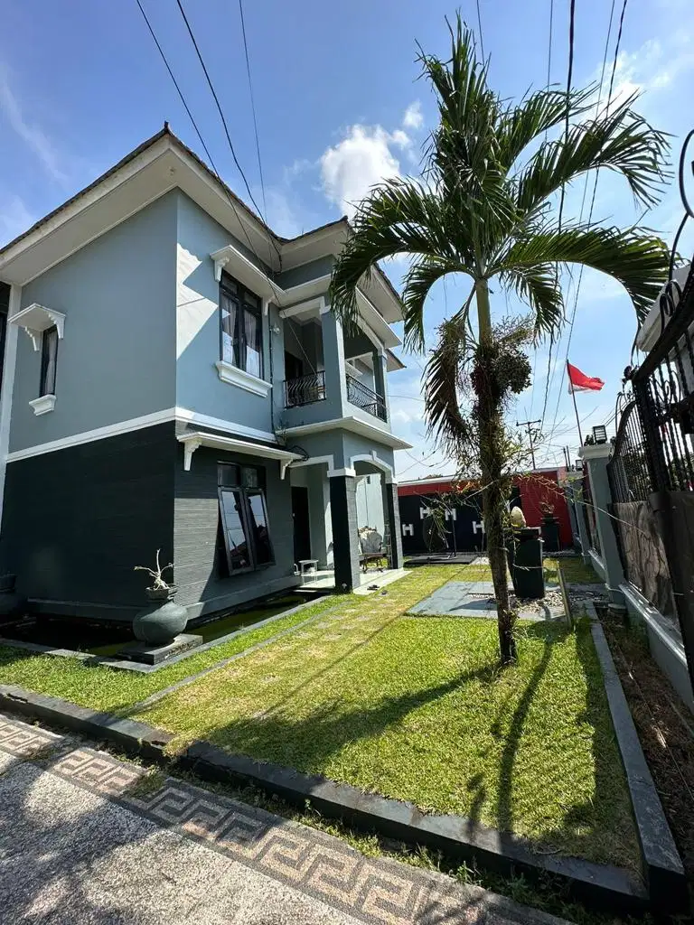 Dijual Rumah Besar di Jekan Raya. Palangkaraya.