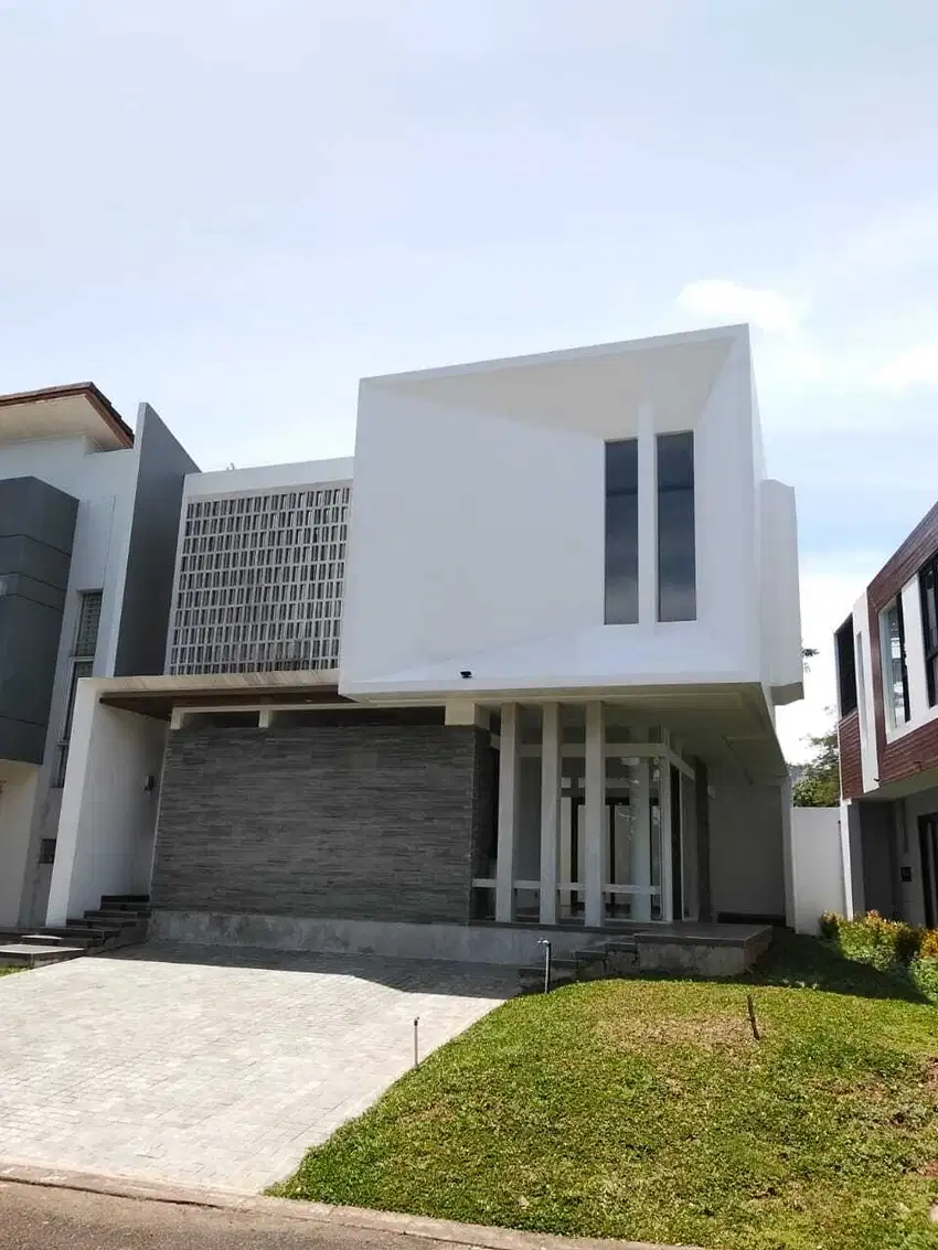Dijual Rumah 3 Lantai Posisi Hook di Cosmo, BSD