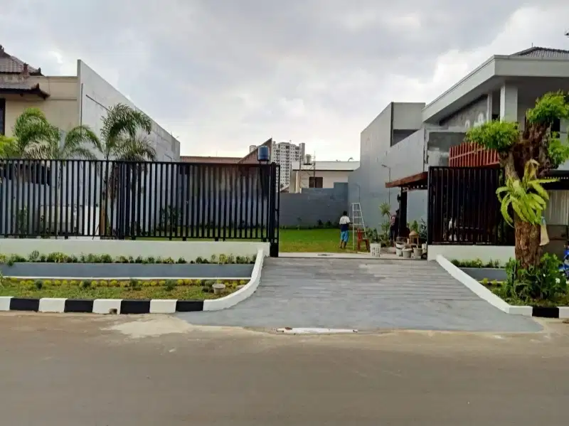 TANAH SIAP BANGUN DI KOMPLEK PREMIUM